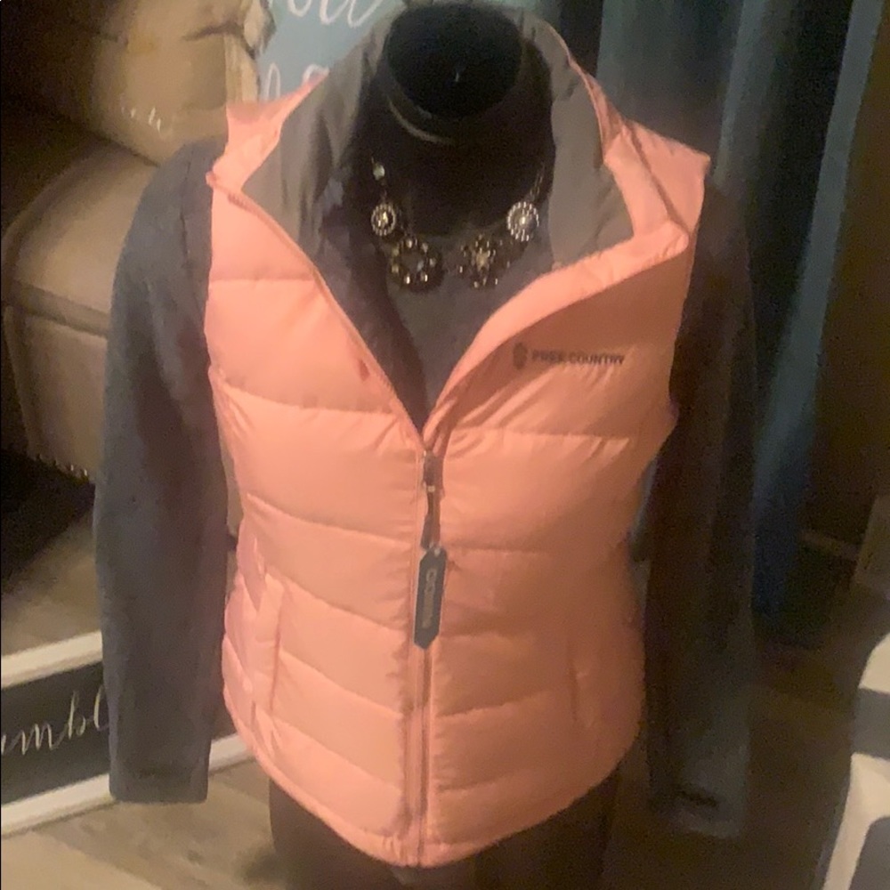 Free country puffer vest pale pink